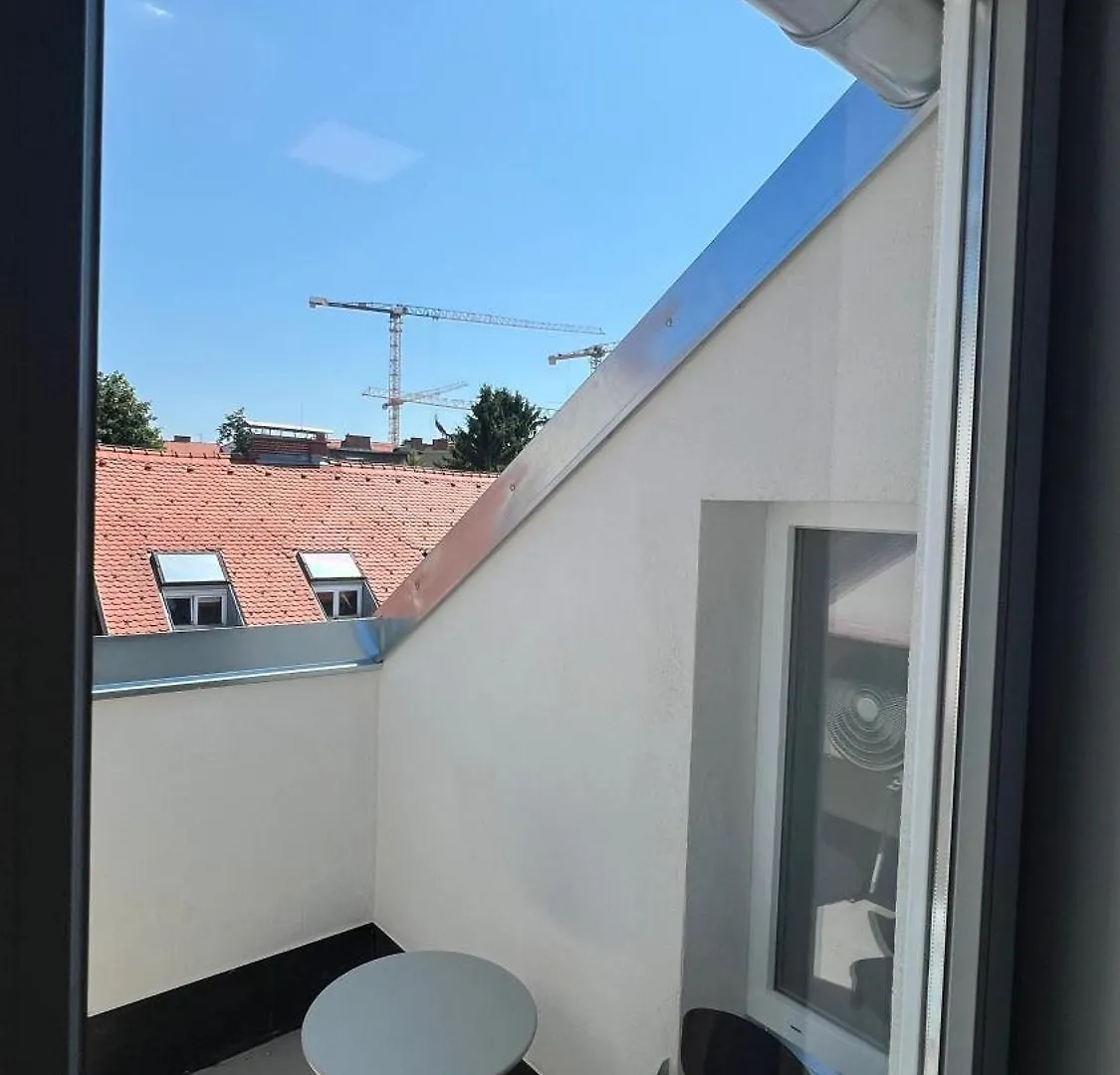 Apartment Zhang Graz 0*,  Austria